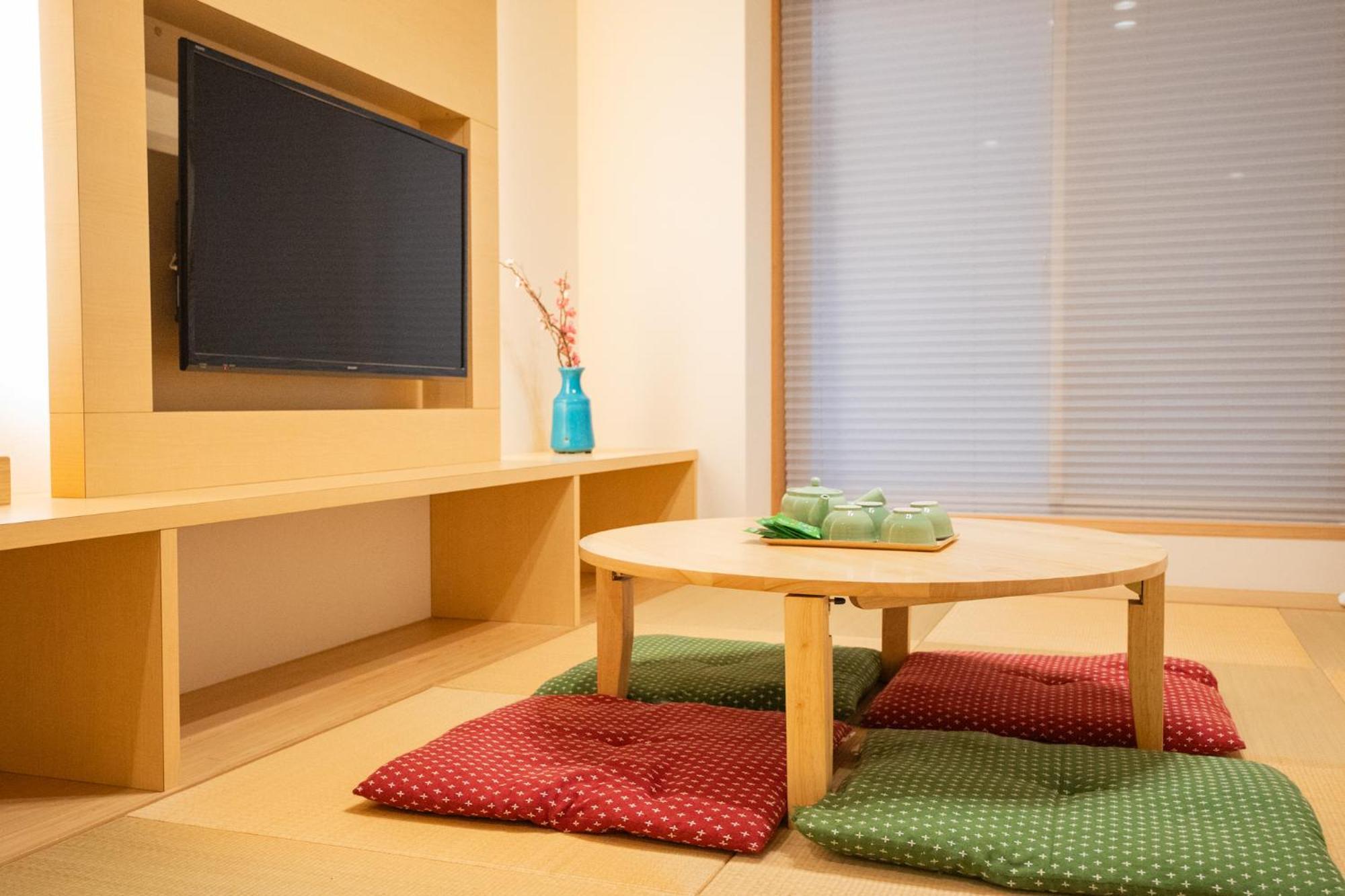 Home Inn Kujo Kawaramachi Kyōto Exterior foto